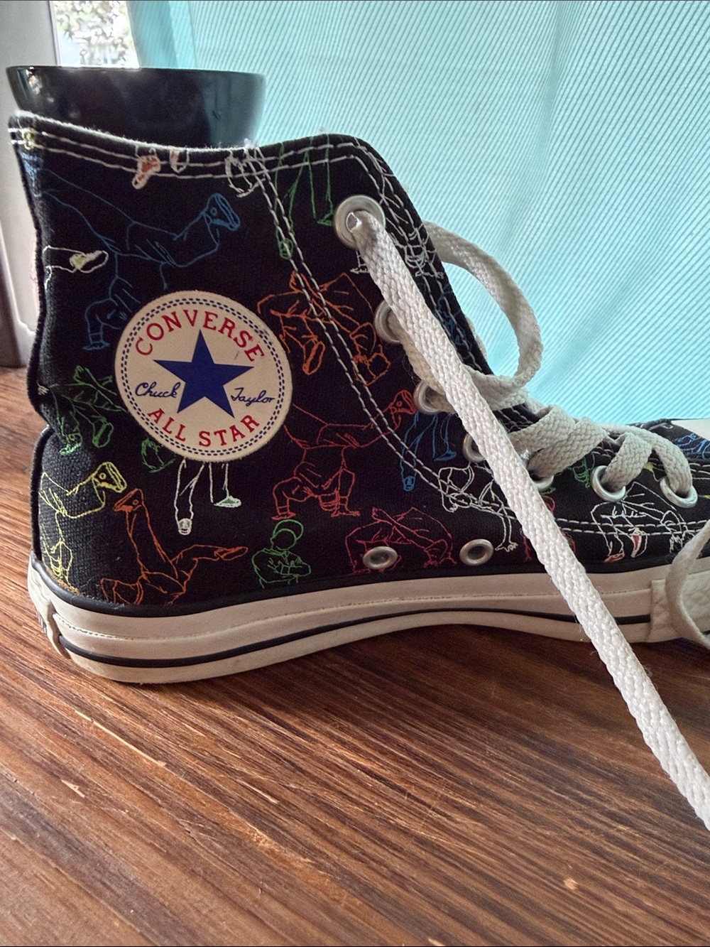 Converse Black High-Top Sneakers with Multicolor Outline Graphics - Picture 4 of 7